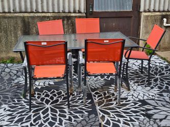 Patio set with carpet