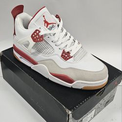 Jordan 4 Retro 