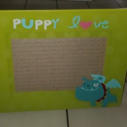 Picture Frame - Stand-Up - "Puppy Love" - Light Green - 6.5"T x 8.5"W (Photo Size -  3.5"T x 5.5"W)