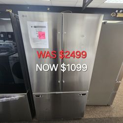 27 Cu. Ft. Smart Counter Depth Max French Door Refrigerator With Internal Water Dispenser 