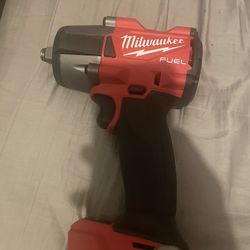 Milwaukee Fuel 1/2 Friction Ring Mid- Torque Impact Wrench New(tool Only)
