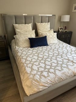 Z Gallerie King Size Luxury Gray Upholstered Bed