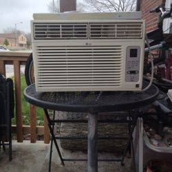 8,000btu Air Conditioner 
