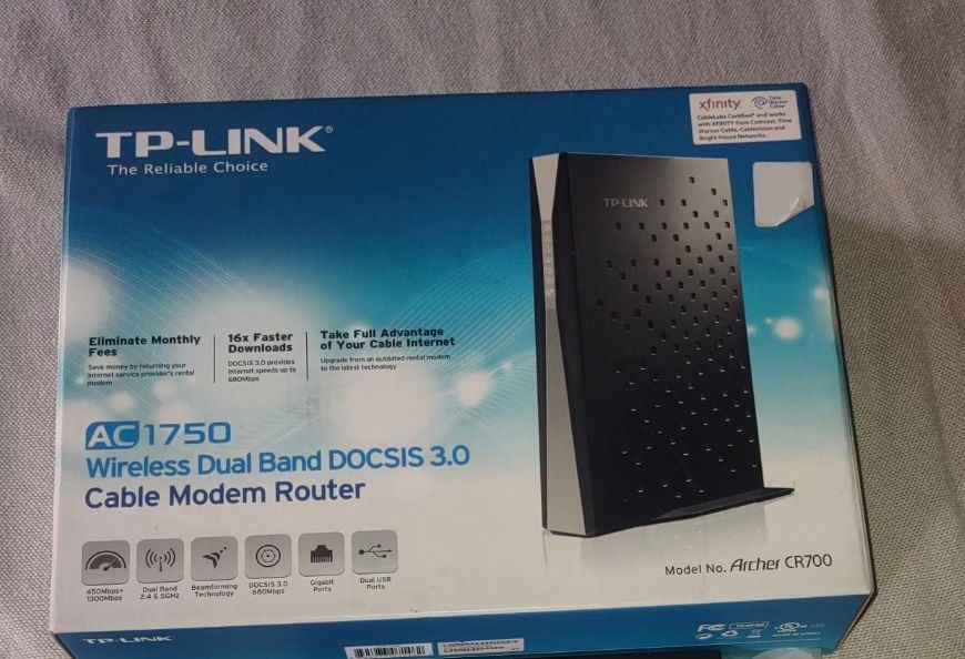 TP-LINK Cable Modem Router - Eliminate your monthly modem rental fee!
