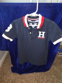 Tommy Hilfiger collar shirt 4T