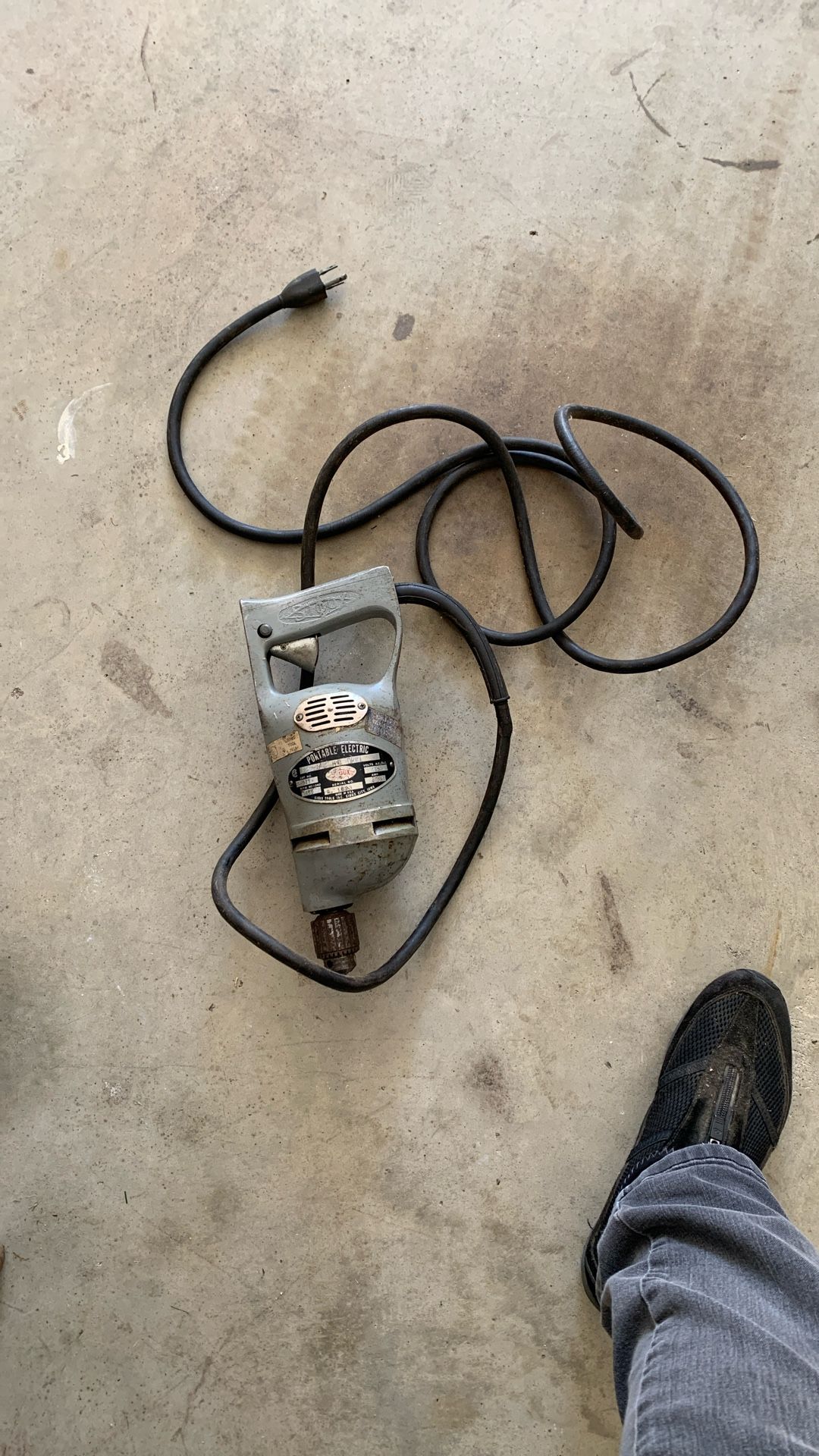 Industrial Electric Portable Drill By Sioux