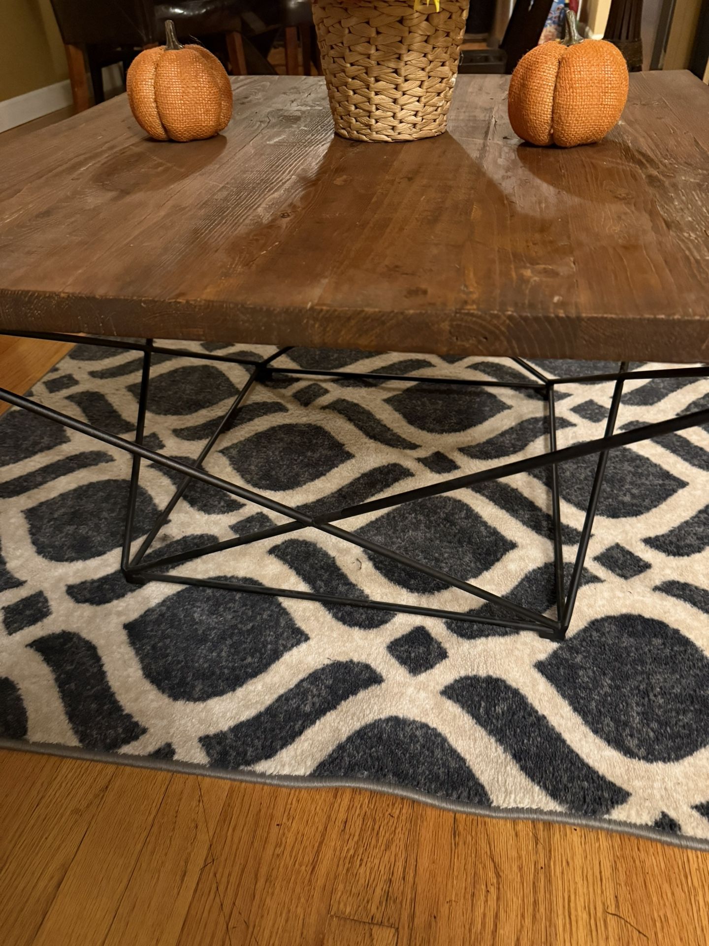 Coffee Table 