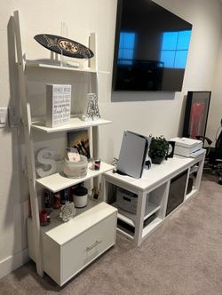 TV Stand And Display Stand Set Great Condition