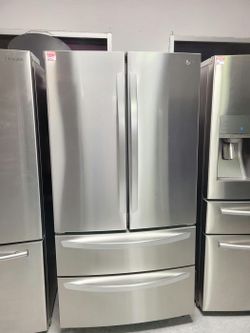 LG 4‑Door French Door Fridge – Stainless, Ice Maker, Clean