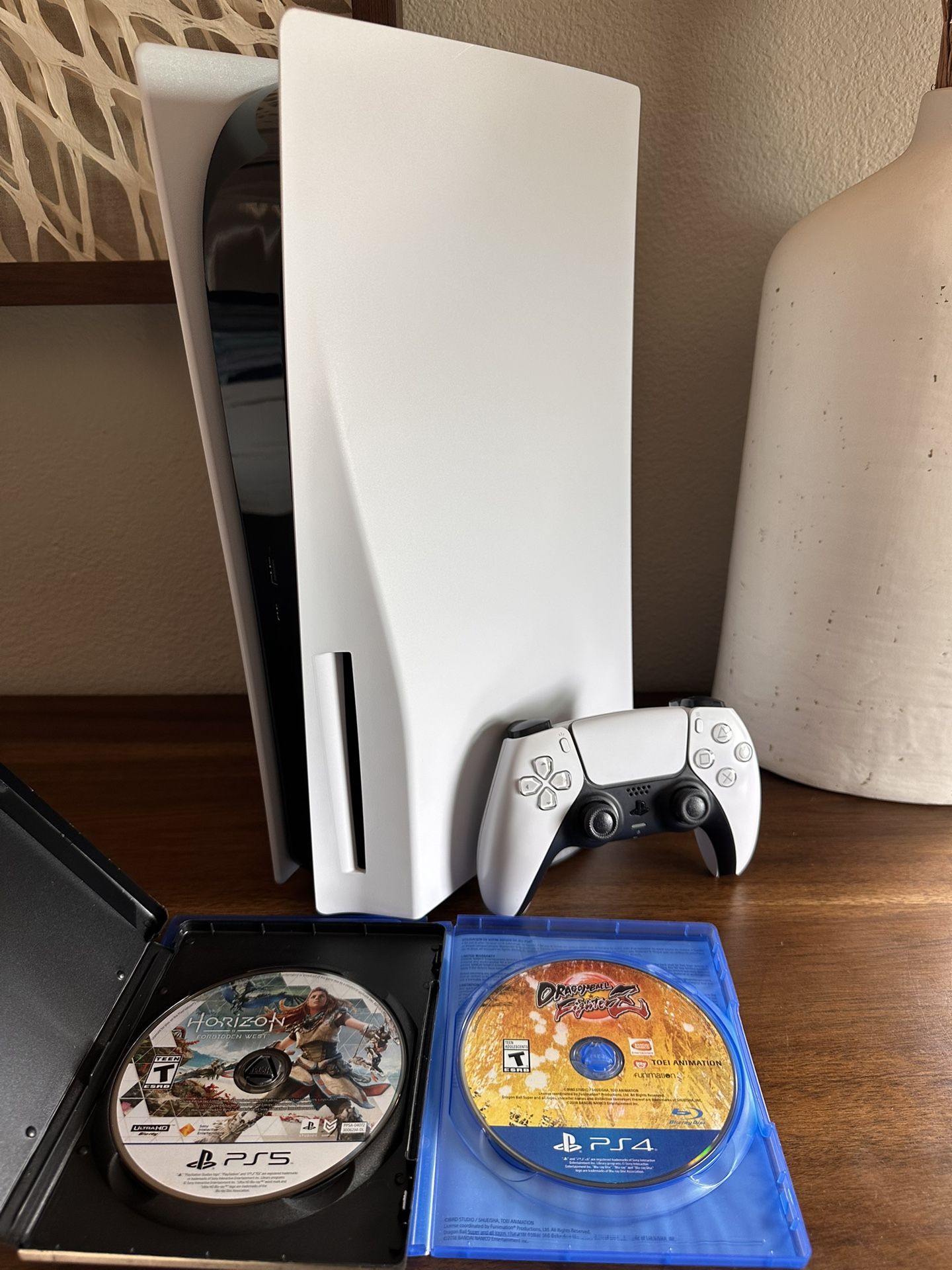 Play Station 5 Disc edition.
