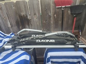 Roof rack and Inno board locker with dakine rack pads - universal aluminum roof rack