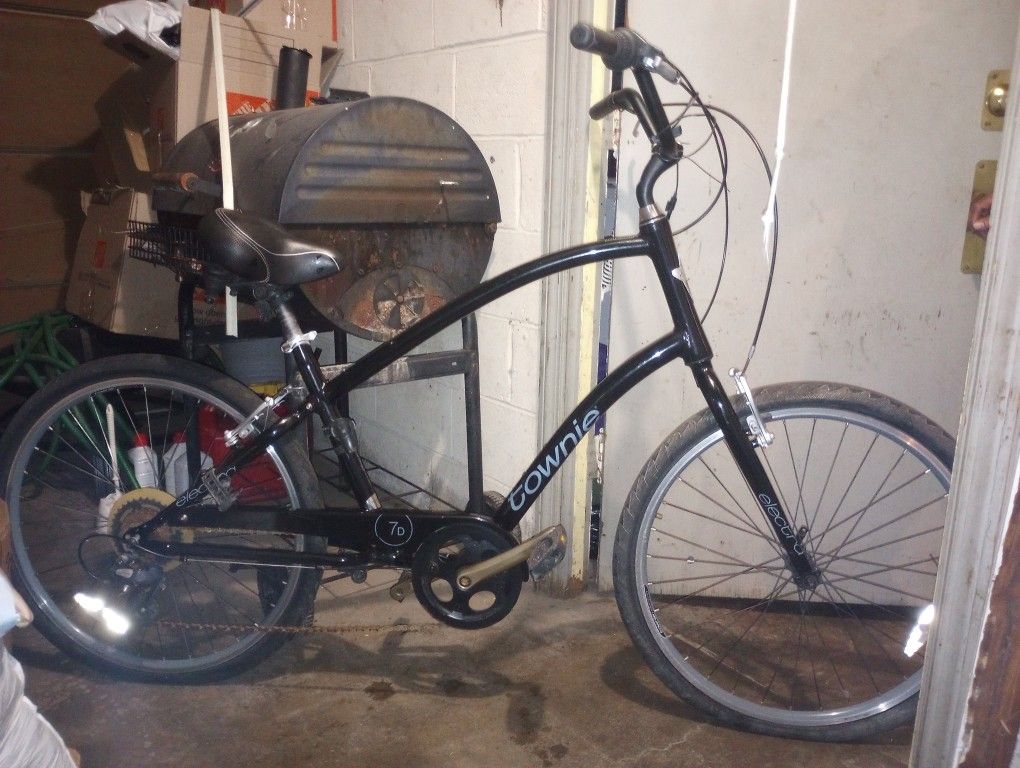 Townie 7 Bicycle In Decent Shape $200  OBO