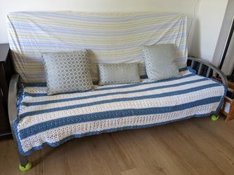 Full Size Futon with Mattress, Zipped Cover