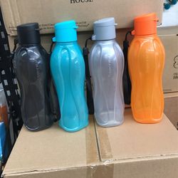 Tupperware Cups with Lid and Handle to carry 500mL $8each