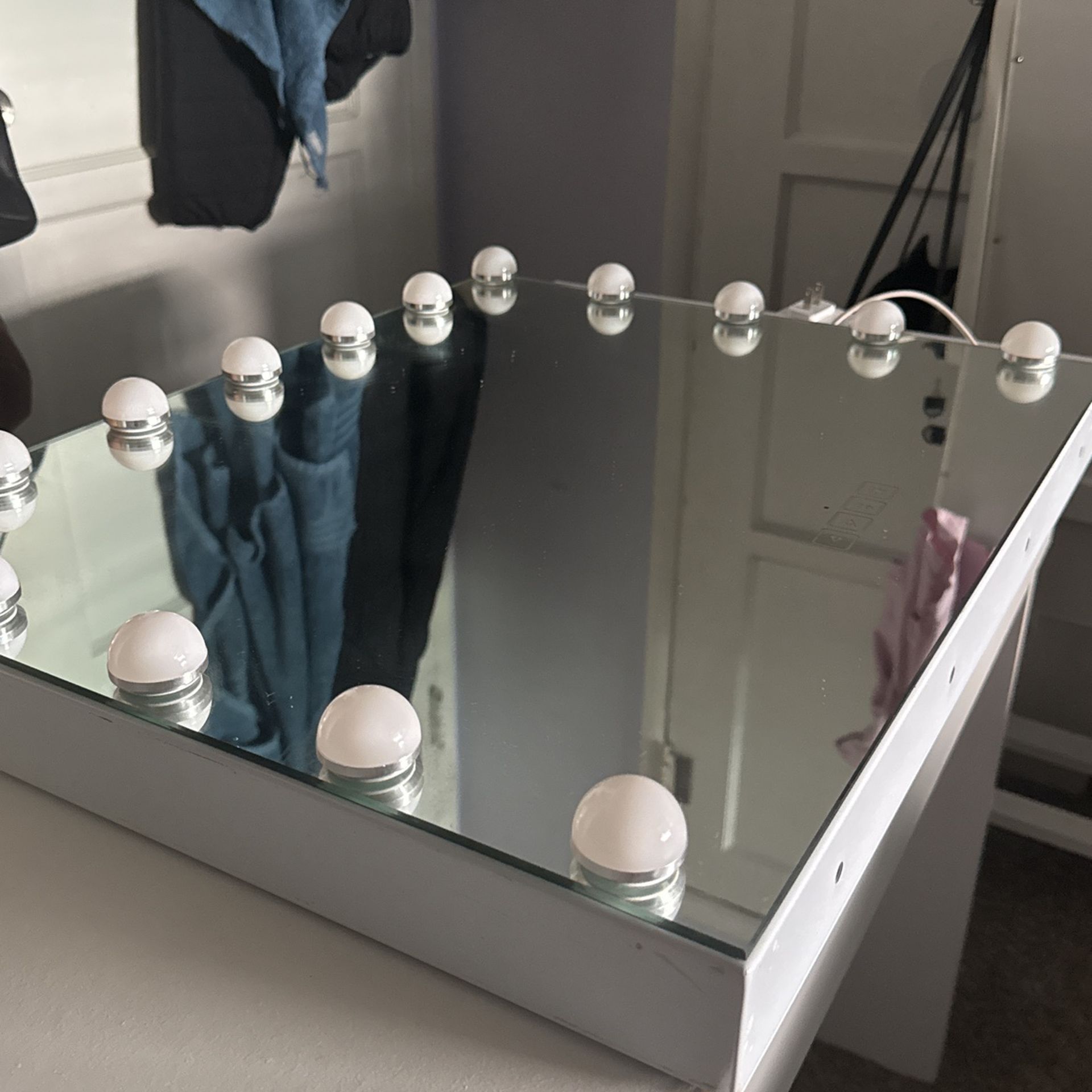 Medium Vanity Mirror