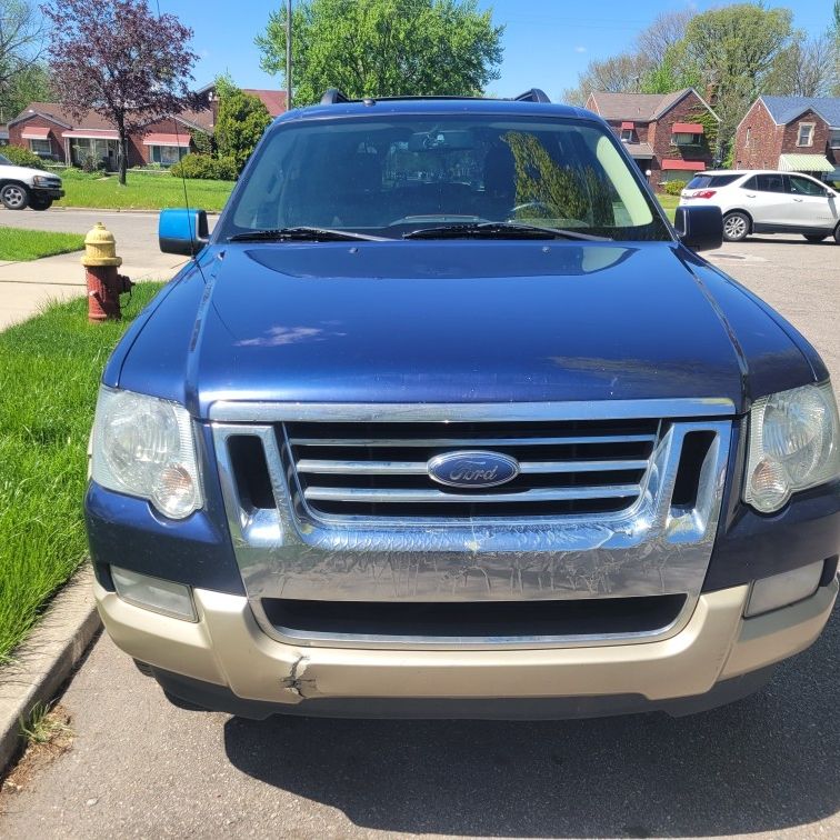 2008 Ford Explorer