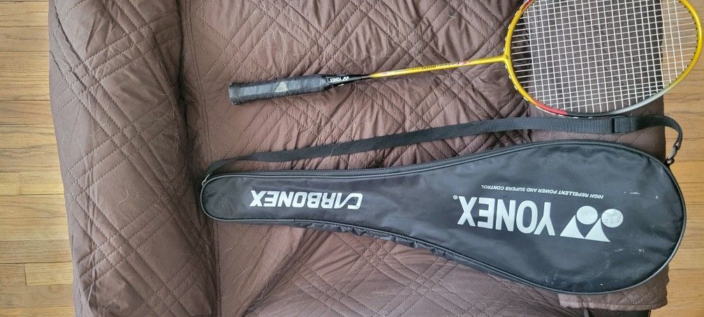 YONEX 8000 BADMINTON