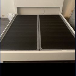 Furniture of America Gloss White King Size Bed Frame with Lighting Headboard and Box Spring