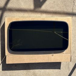 GM Sunroof Window