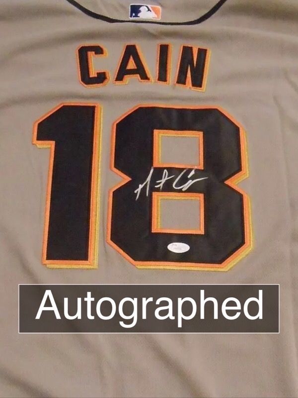 Matt Cain SIGNED Giants Jersey