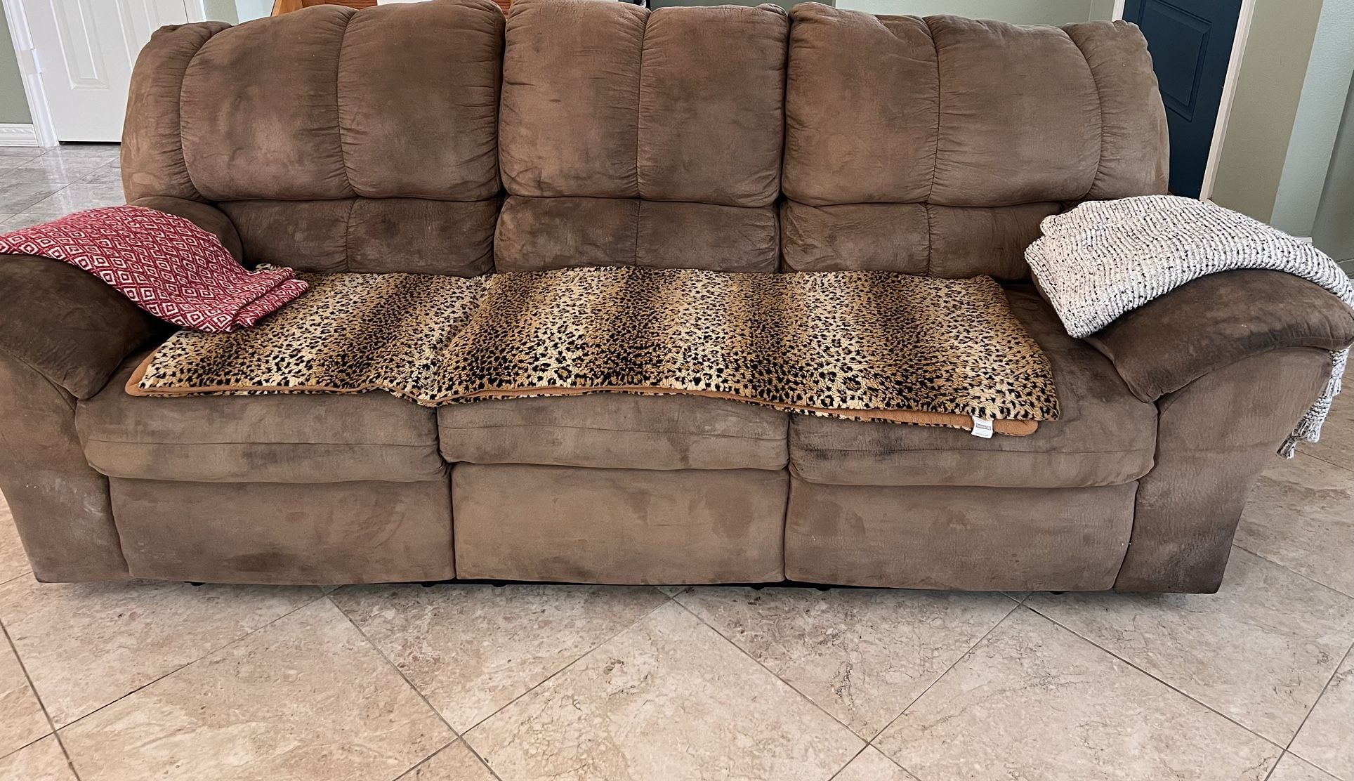 Sofa Set