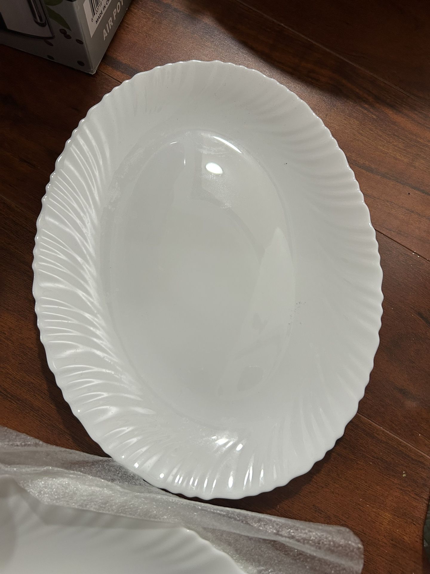 Oval Shaped Plate 6 Pieces