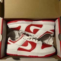 Nike Championship Red Dunks Size 12 New