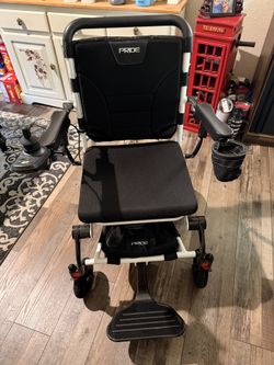 Electric wheelchair