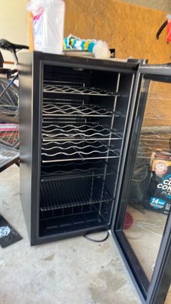 Vinotemp wine fridge