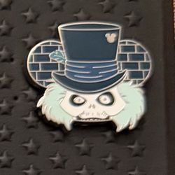 Hatbox Ghost Chaser Pin  
