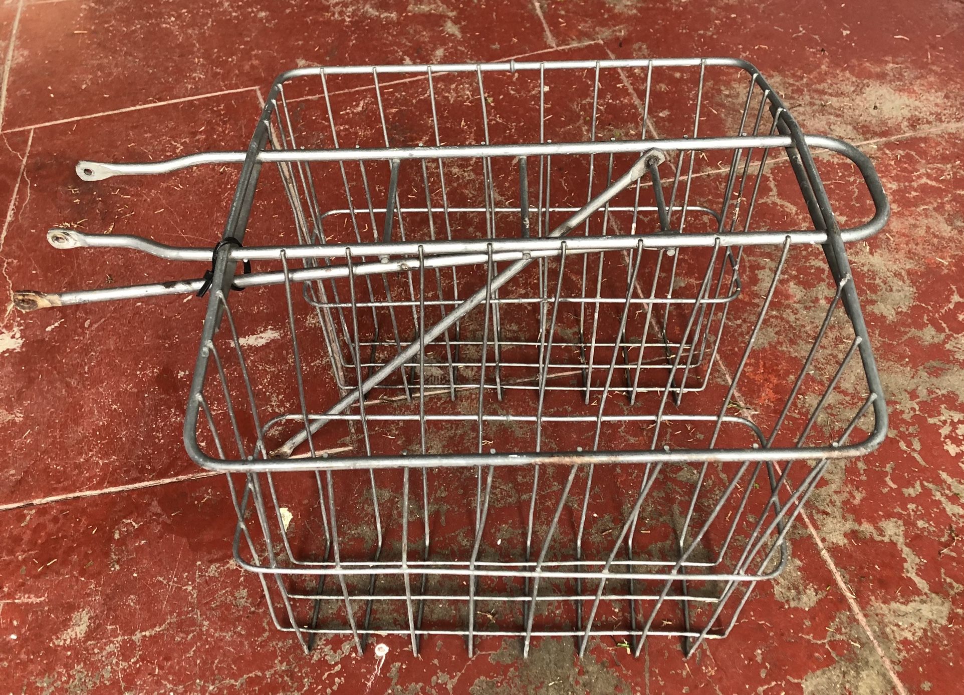 Vtg. Bicycle Rear Wheel Dbl. Basket Saddle Rack