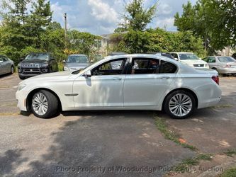 2015 BMW 740i