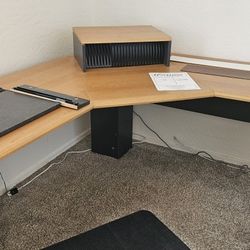 Office/computer Desk