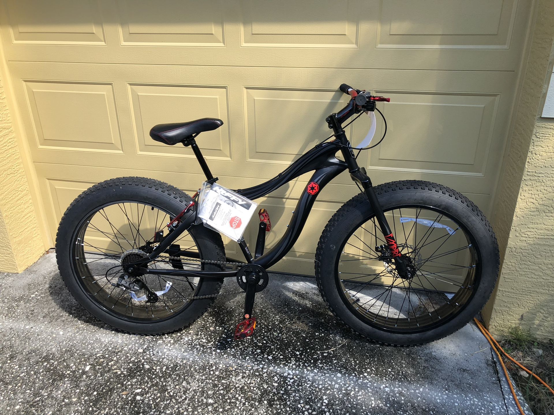 HUFFY 26" STAR WARS™ DARTH VADER™ LIMITED EDITION FAT TIRE MOUNTAIN BIKE