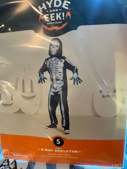Halloween costume skeleton
