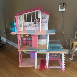 Barbie Dreamhouse