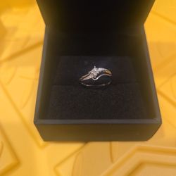 Zales Sterling Silver V-Shape Diamond Accent Ring w/ Box