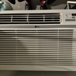 LG (R-32) 15,000 BTU WINDOW AIR CONDITIONER 