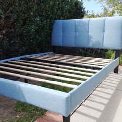 QUEEN size BED FRAME like a new $80 pick up in WEST HILLS CA.