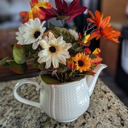 Lovely Artificial Floral Decor, Fall, Thanksgiving, Christmas