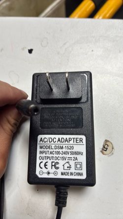 AC/DC Power Adapter DSM-1520 15V 2A