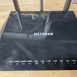 Netgear Nighthawk Model R6700 V2