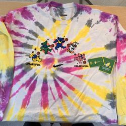 Friend of the Ducks Men's Tie-Dye Long-Sleeve T-Shirt (Grateful Dead x Nike Collab)