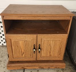 TV Stand on wheels