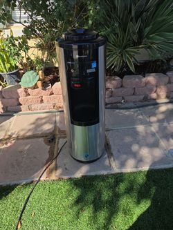 Water Cooler/Dispenser in Stainless Steel