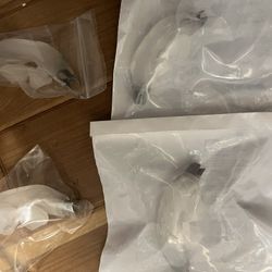 AirFit P30i M Nasal Pillow (4) $75