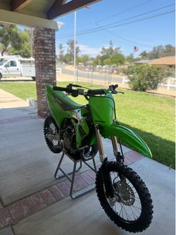 2023 KX85