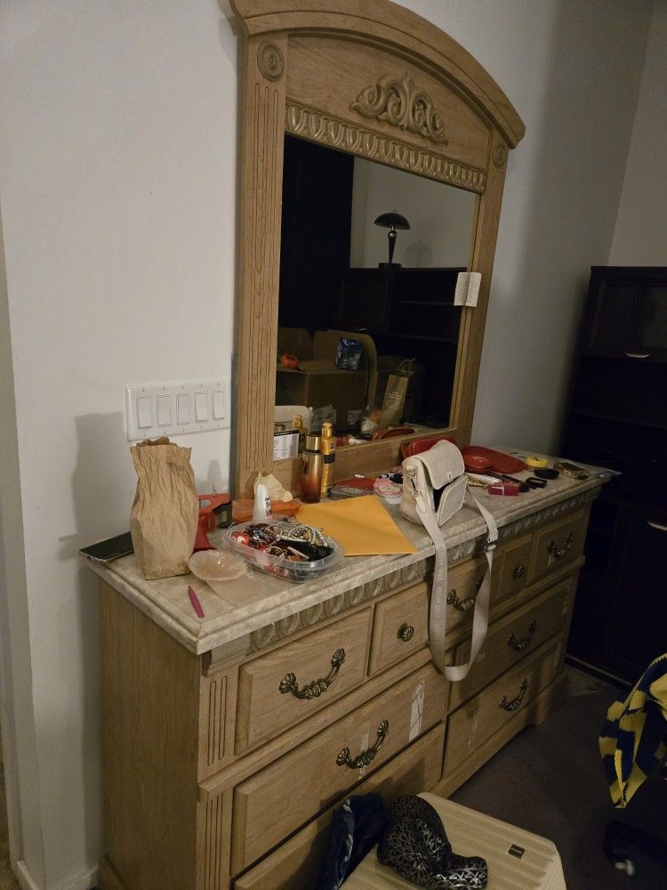 DRESSER WITH MIRROR ONLY 50.00