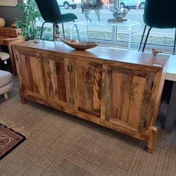 LANNING 4 Door Sideboard