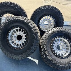 Kmc 445 Custom / Black Ring 17x9 8x180 +0 Offset With Toyo 35x12.50R17 Tires🔥🔥🔥